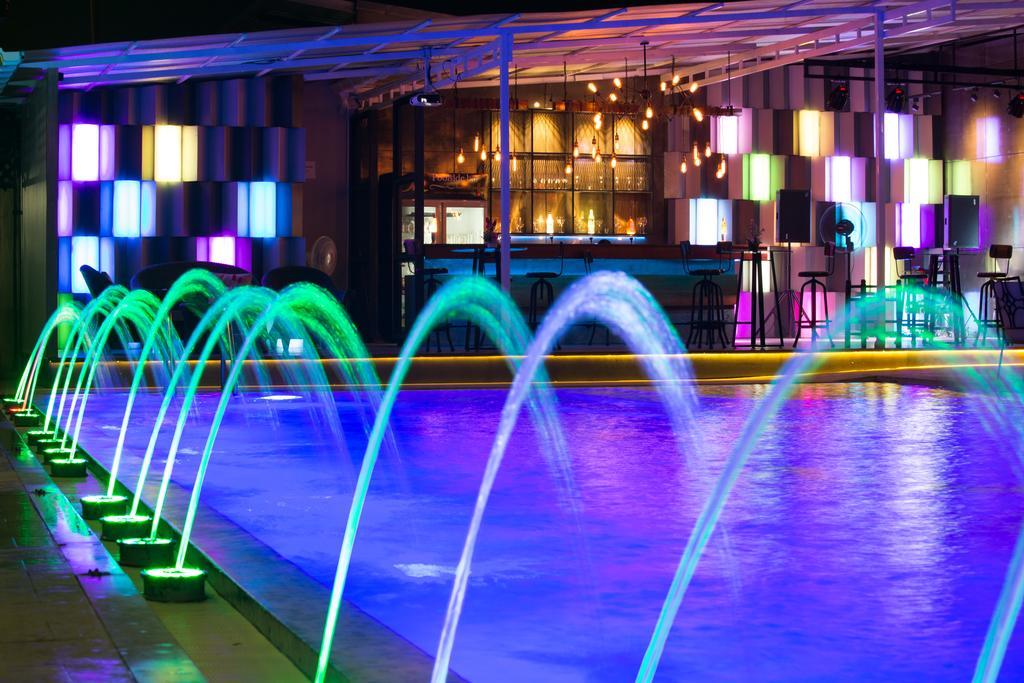Ruean Phae Royal Park Hotel Phitsanulok Exterior photo